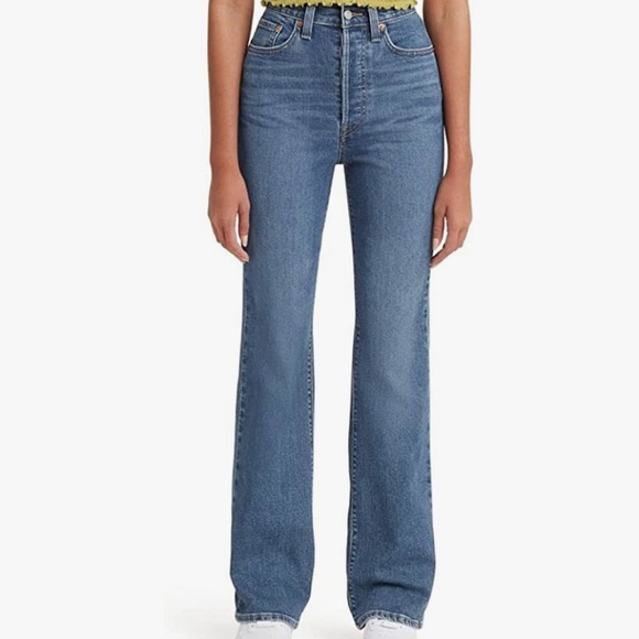 High Rise Levi’s Jeans - Picture 1 of 4